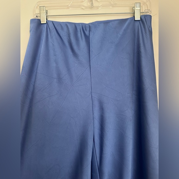 Vince Fluid Bias-Cut High Rise Silk Pant - Picture 7 of 7